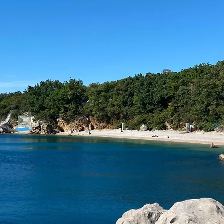 Carmen Apartman Rubeši